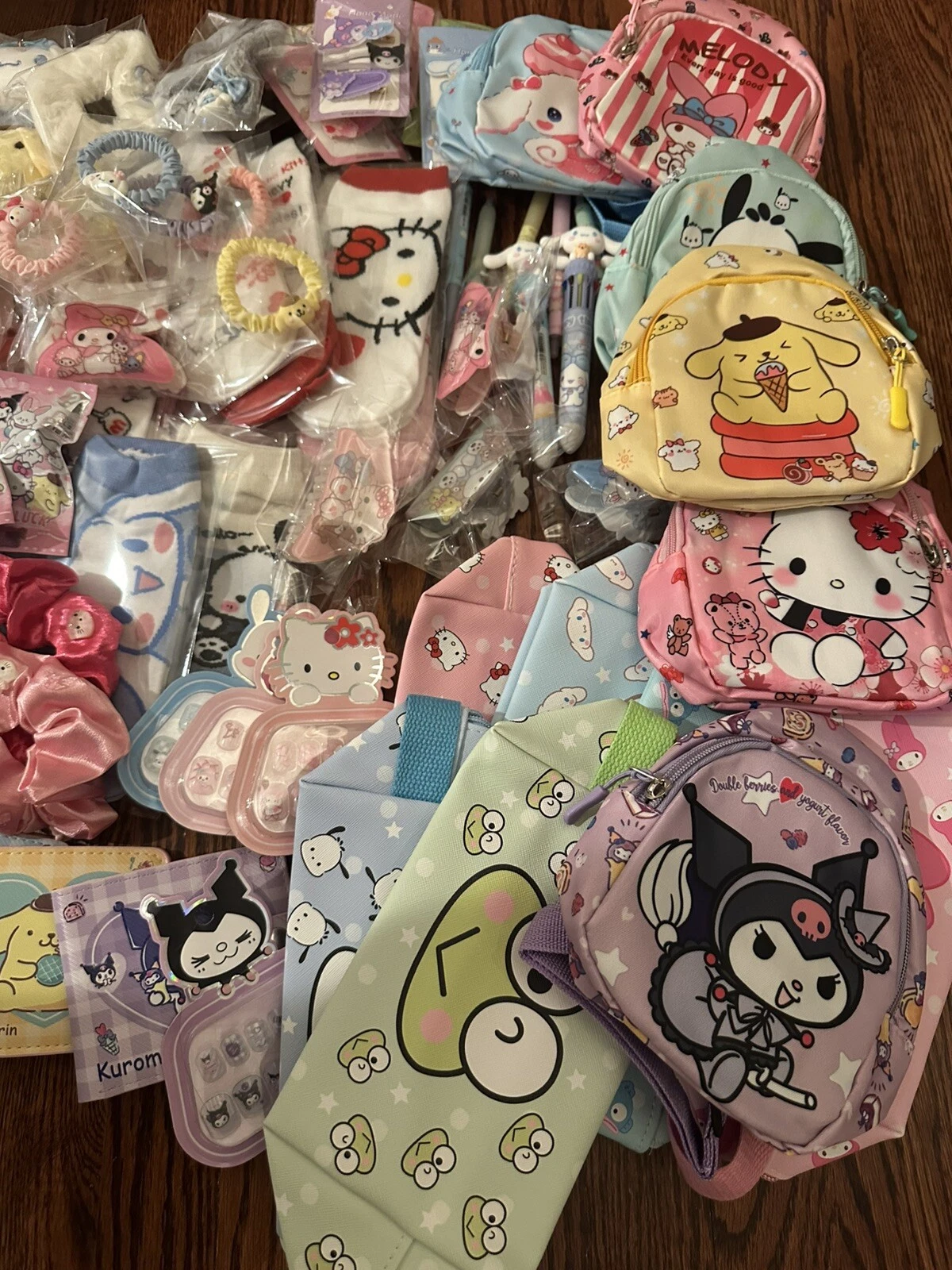 Sanrio Mystery Balls Surprise Blind Accessories - Image 4